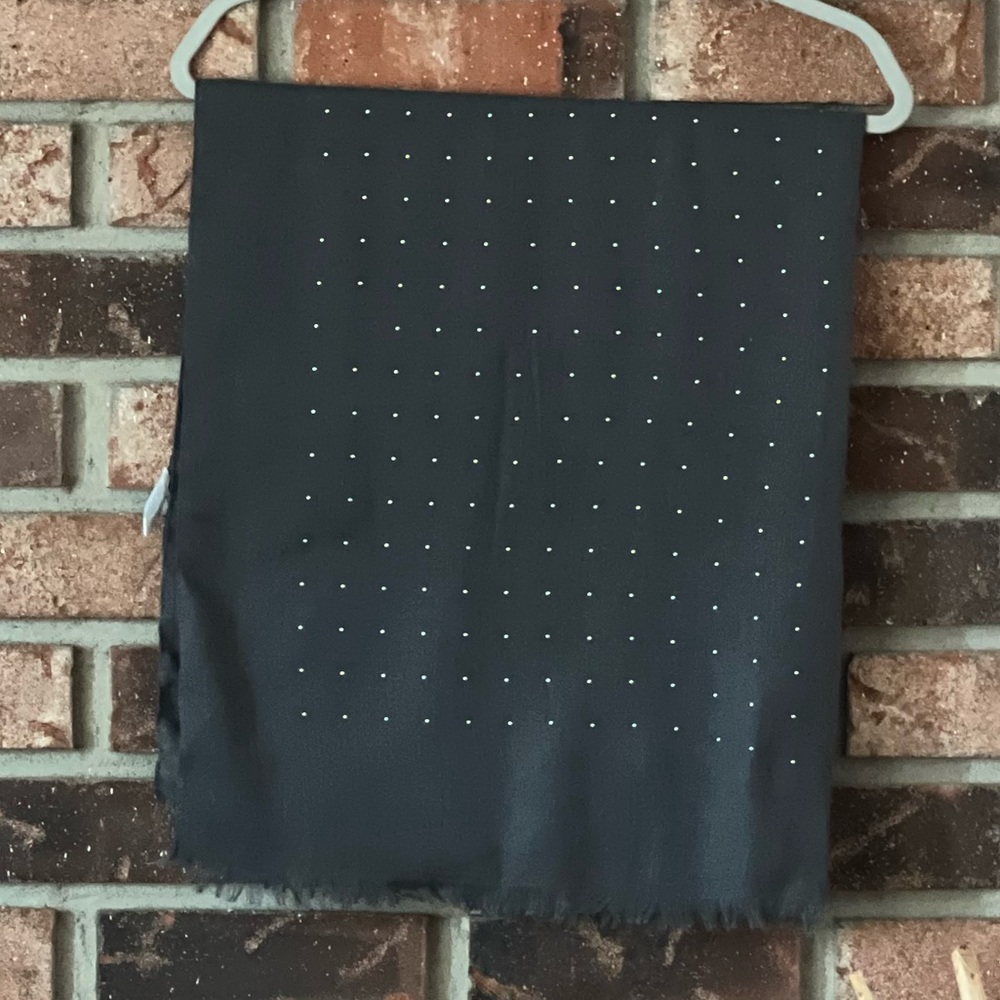 Target Studded Scarf - Picture 3 of 3